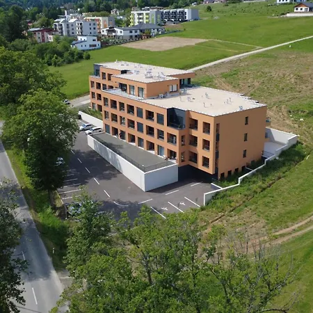Ella Apartmán
