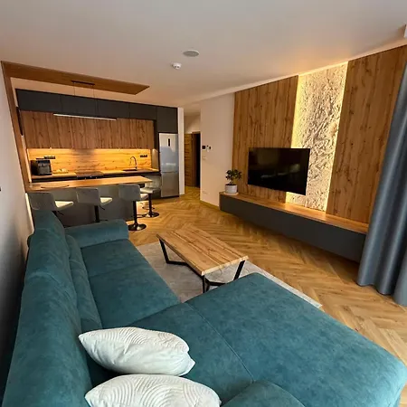 Apartment Ella *